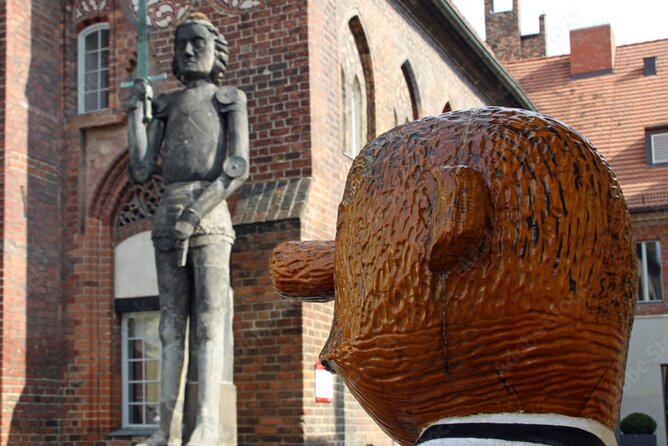 Brandenburg Scavenger Hunt and Sights Self-Guided Tour - Self-Guided Tour Features