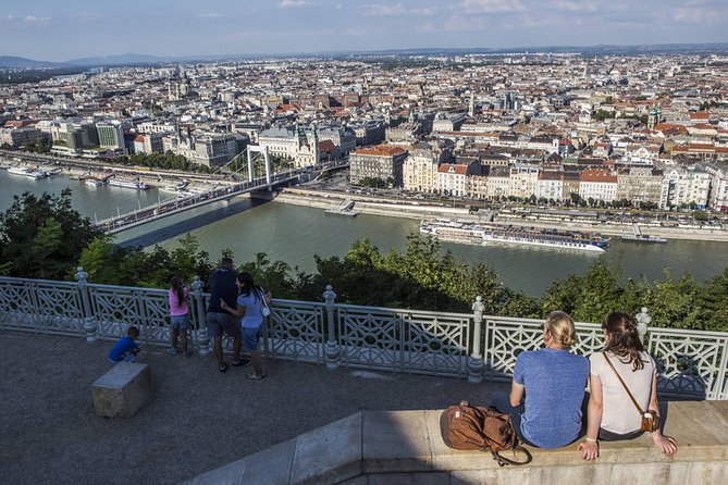 Budapest Best View Points / Easy Access - Fishermans Bastion Panorama