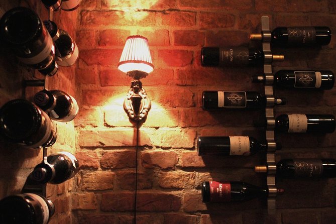 Budapest Wine Crawl With Sausage and Cheese Charcuterie - Expectations for the Wine Crawl Experience