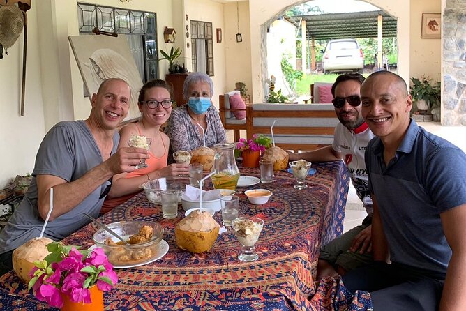 Cacao Farm & Chocolate Tasting With a Visit to Jubones Desert - Journey to Jubones Desert