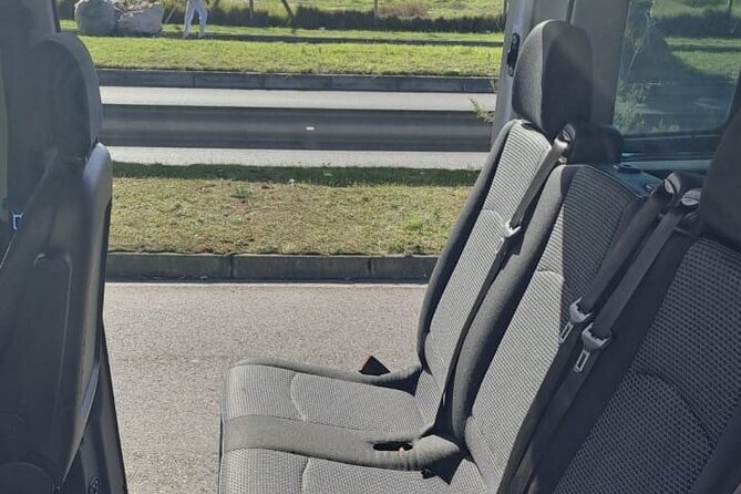 Cape Town Private Airport Transfer to City Hotels - Accessibility and Inclusions