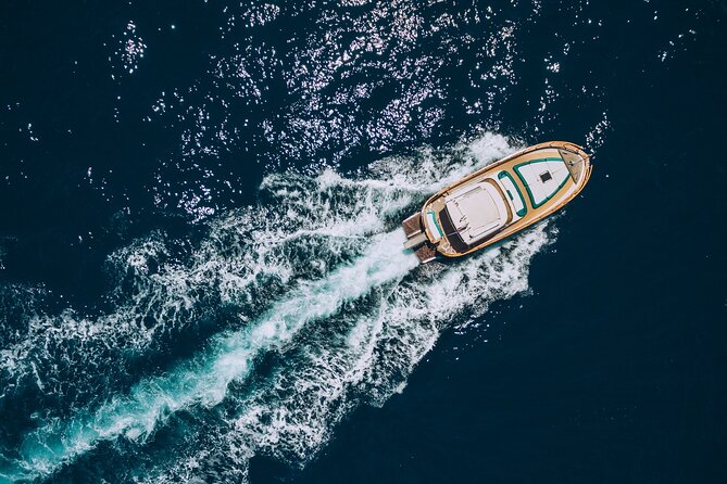 Capri Private Boat Tour From Sorrento, Positano or Naples - Gozzo F.Lli Aprea 36 - Boat and Capacity Details