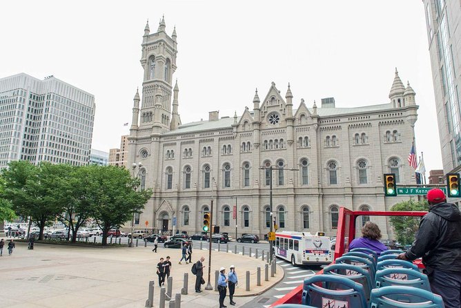 City Sightseeing Philadelphia HOHO Bus Tour + Bookable Extras - Tour Schedule and Accessibility