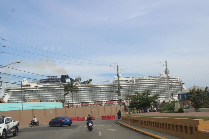 City Tour With Beach and Lunch Included - Customer Reviews