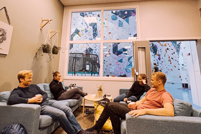 Climbing in Mørkvedhallen Climbing Center - Operating Hours