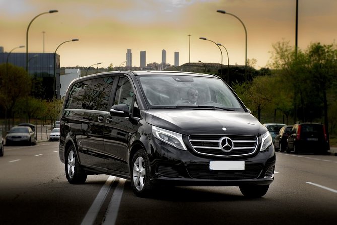 CO2-Offset Arrival Transfer Review: Warsaw Airport - Pricing and Booking Information