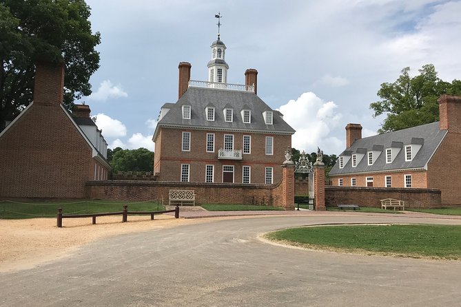 Colonial Williamsburg Wander: A Journey Through Time - Insider Stories and Insights