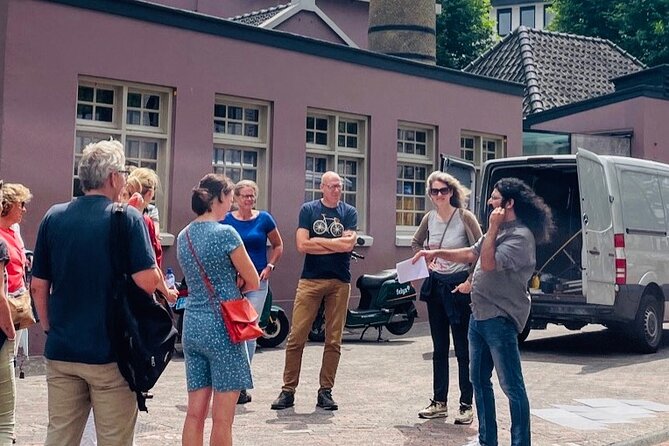 Comedy Walks© Eindhoven (The Comedy Walking Tour) - Accessibility Features