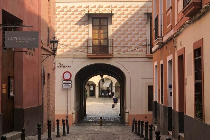 Contrasts of Seville - Architectural Marvels of Seville