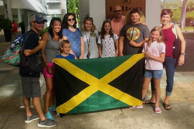 Convenient Airport Transfer To Hotels in Negril - Meeting and Pickup Information