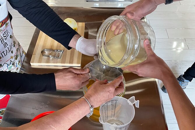 Cooking Class to Learn How to Make Limoncello in Sorrento - Lemon-Based First Plate