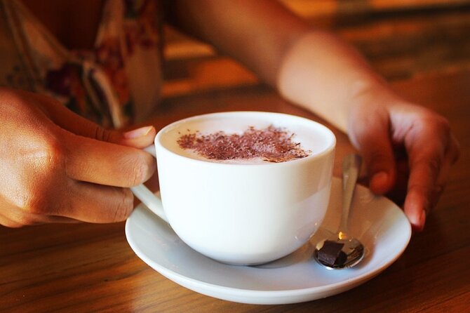 Costa Rican Chocolate Tasting With a Coffee or Hot Chocolate - Pairing Chocolate With Coffee