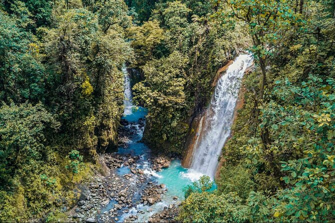 CR Natural Wonders Trek. Bajos Del Toro the Waterfall Trail + Poas Volcano. - Multicolored Waterfall Exploration