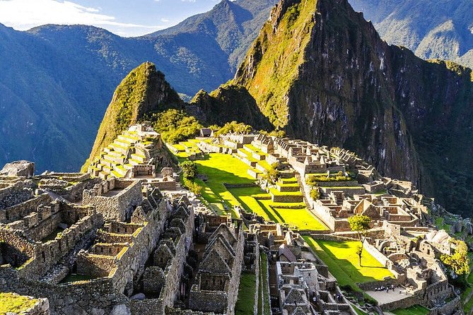 Cusco and Machu Picchu 4 Days and 3 Nights - Taking in Sacred Valley