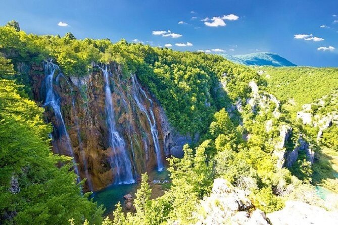 Day Trip to PLITVICE LAKES - FROM Zagreb! - Meeting and End Points