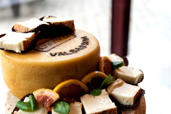 Delightful Deluxe Cheese and Wine Tasting From Lake Como - Tasting Menu and Beverages