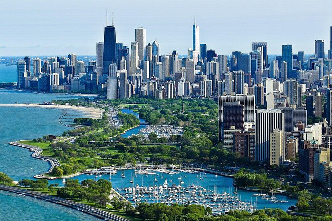 Departure Private Transfer: Toronto to Pearson Airport YYZ in Luxury Car - Inclusions