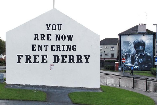 Derry Londonderry Private Luxury Full Day Tour From Belfast - Tour Highlights
