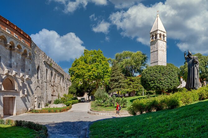 Diocletians Palace Small Group Tour in Split - Guides and Experience