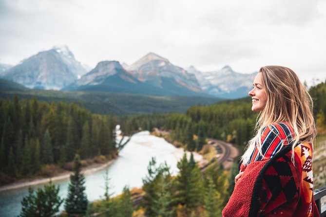 Discover Lake Louise (Spring & Fall Sightseeing) - Inclusions and Pricing