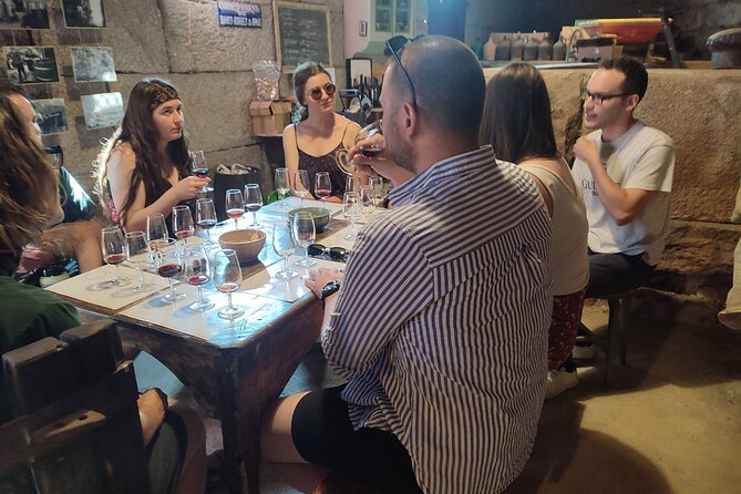 Douro & Vinho Verde: Family Wineries Private Tour in Portugal - Wine Tastings and Pairings