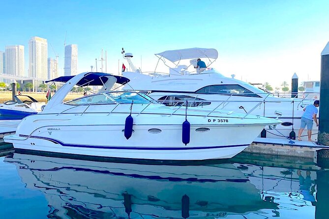 Dubai: Private Yacht Cruise on a 34 Ft Yacht - Meeting and Pickup Details