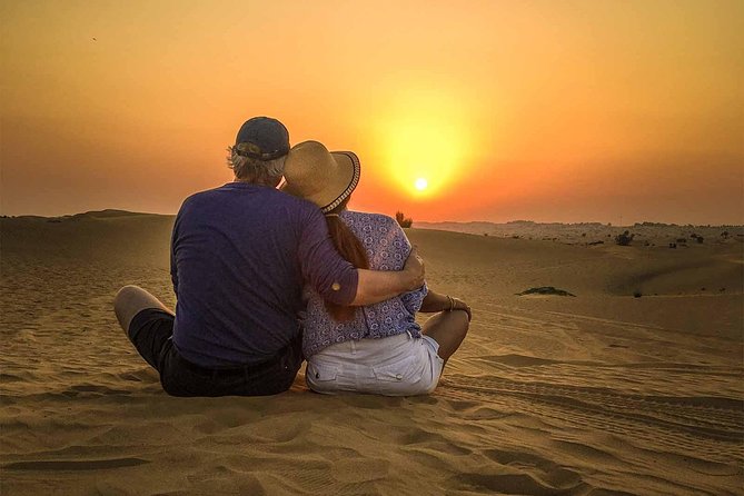 Dubai Sunset Camel Trekking With Shows & BBQ Dinner - Entertainment and Activities