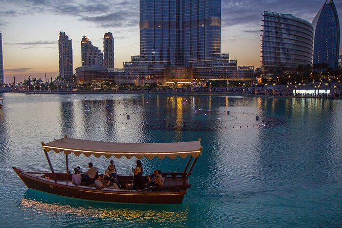 Dubai Water Fountain Show And Lake Ride in Dubai With Transfer - Lake Ride Details