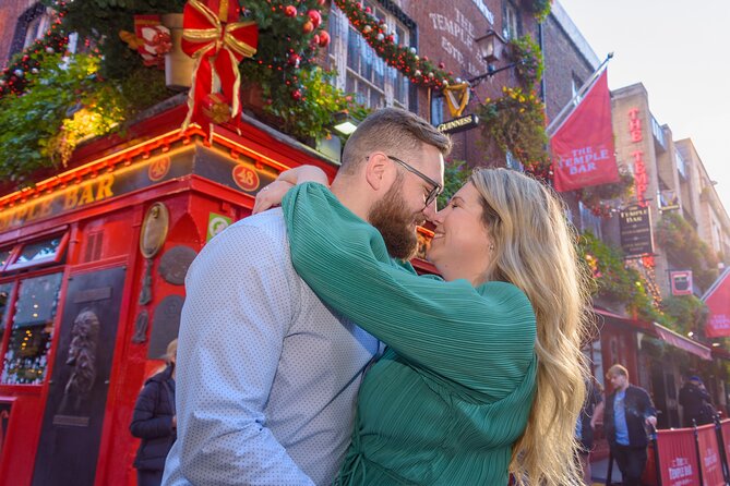 Dublin Love Story: Captivating Couples Photoshoot - Explore Historical Landmarks in Dublin