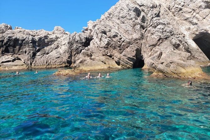 Dubrovnik Blue Cave and Sandy Beach ŠUnj Boat Tour With Drinks - Inclusions