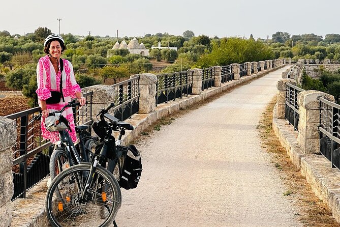 E-Bike Tour Along the Cycle Path of the Apulian Aqueduct - Meeting and Pickup