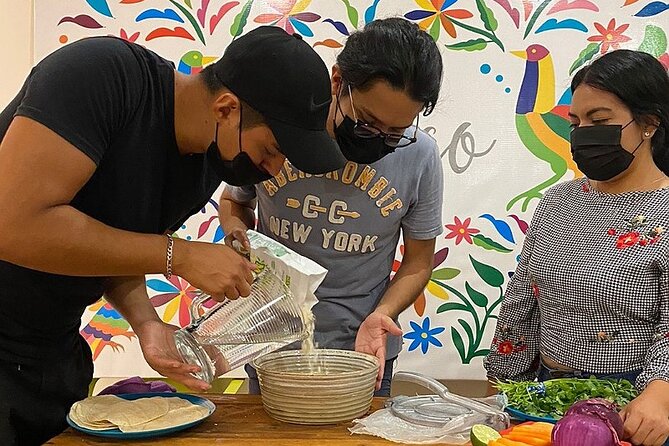 Elaboration of Tortillas by Hand Following the Mexican Tradition - Booking Information