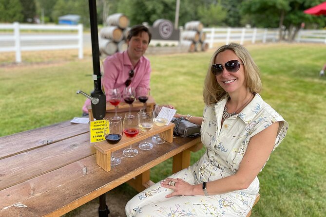 Elegance Unforgettable Tesla Wine Tour & Lunch - Winery Experiences