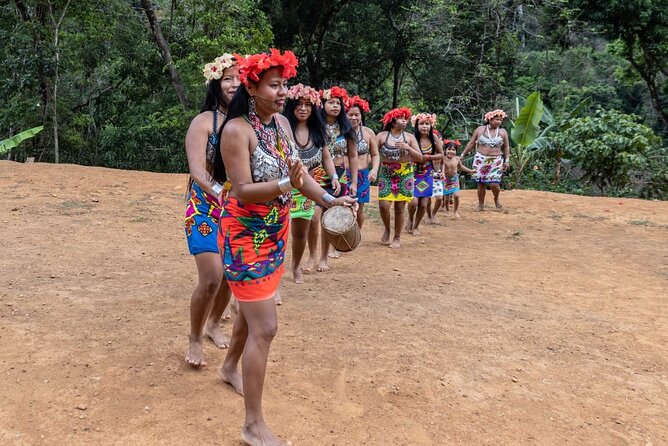 Embera Tribe & Waterfall Tour With Lunch for Groups - Tour Schedule
