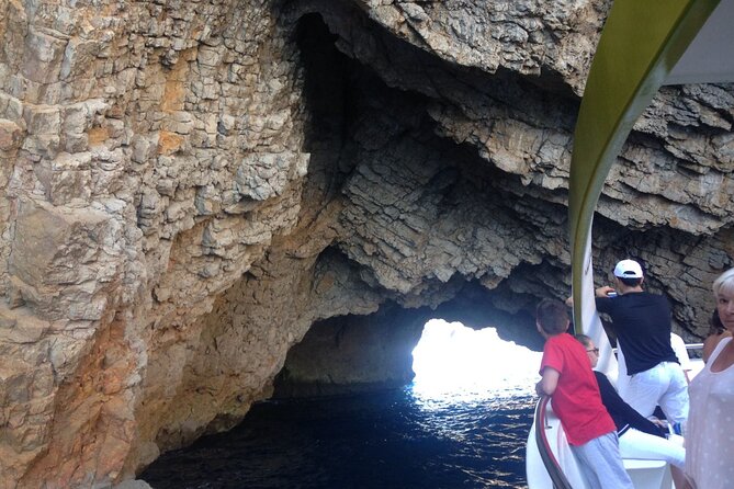 Estartit (1h 30m STOP) & Medes Islands - Super Underwater Vision - Participant Information