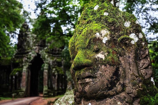 Exclusive Private Sunrise Tour of Angkor Wat With Champagne Breakfast - Whats Included
