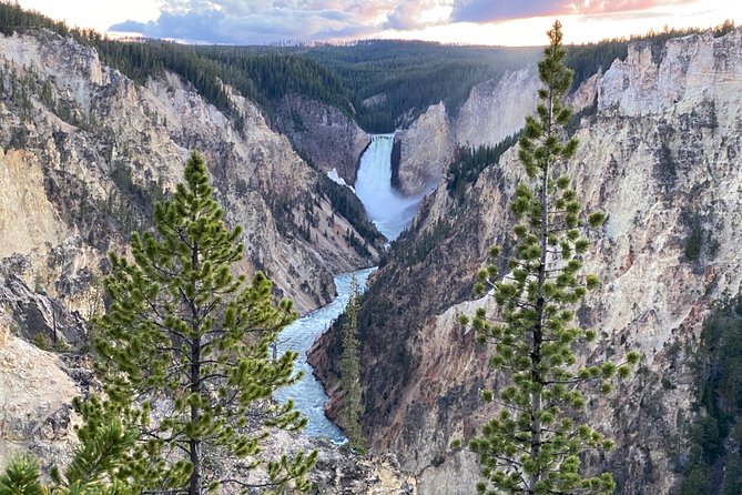 Exclusive Private Yellowstone Excursion: Discover the Upper Loop - Meeting and Pickup Information