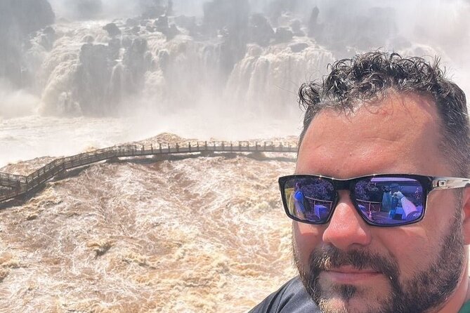 Excursion to Iguaçu Falls, Bird Park and Itaipu Dam - Visiting Iguaçu Falls