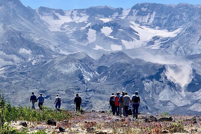 Explore Mt Saint Helen From Seattle in a Small Group - Inclusions