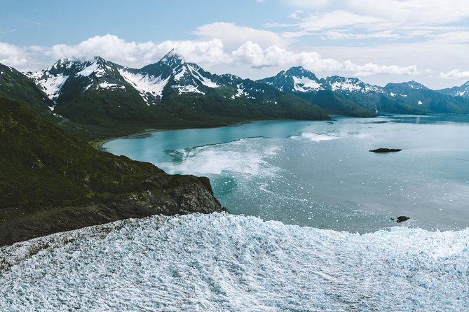 Extended Bear Glacier Scenic Flight - Flight Duration and Details