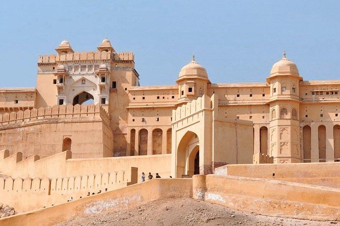 Four Day Private Luxury Golden Triangle Tour to Agra and Jaipur From Delhi - Itinerary Overview