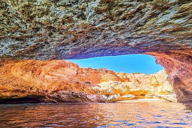 From Portimão to Paradise 90 Min Tour - Inclusions