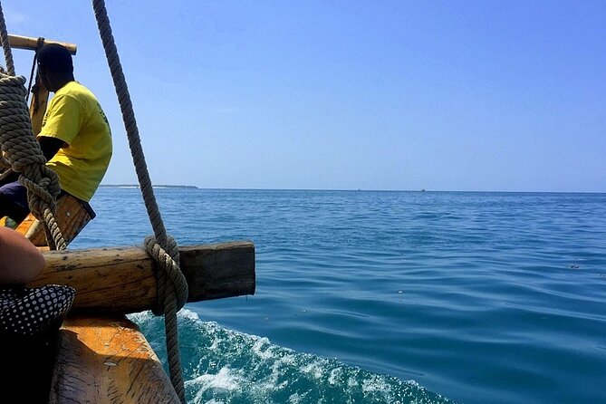 Full-Day Blue Lagoon and Sandbank Boat Tour From Zanzibar ( Safari Blue) - Inclusions and Amenities