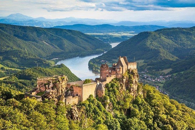Full-Day Private Trip From Vienna to Wachau Valley - Itinerary Details