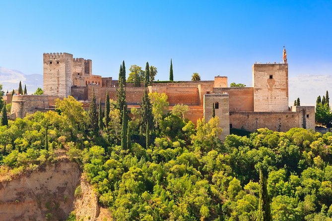 Full Day to Alhambra Palace and Generalife Gardens From Torremolinos - Tour Itinerary and Highlights