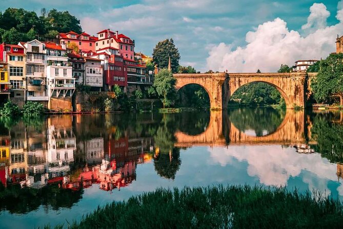Full Day Tour to Douro Valley From Porto - Inclusions