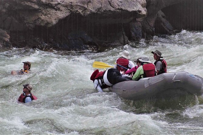Full-Day Whitewater Rafting Tour on the Salmon River - Inclusions and Amenities