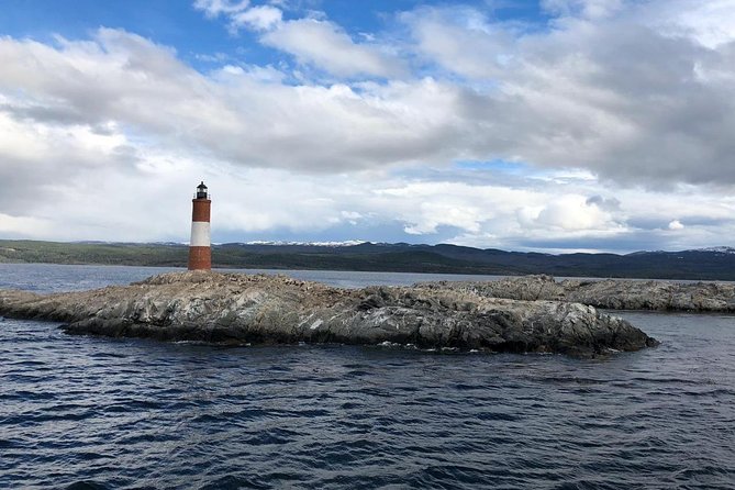 Fullushuaia: Tierra Del Fuego+Train+ Beagle Chanel + Fagnano Lake - Riding the "End of the World Train"