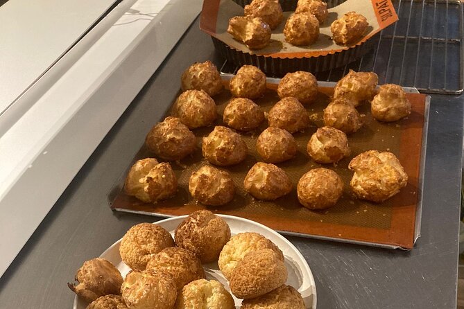Fun Macaron Pastry Class for Families in Paris - Location and Accessibility