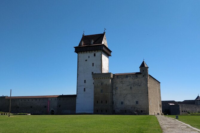Go East – Private 1 Day Trip to Russian Border - Pricing and Availability